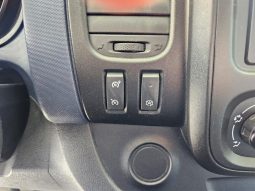 Opel Vivaro pieno