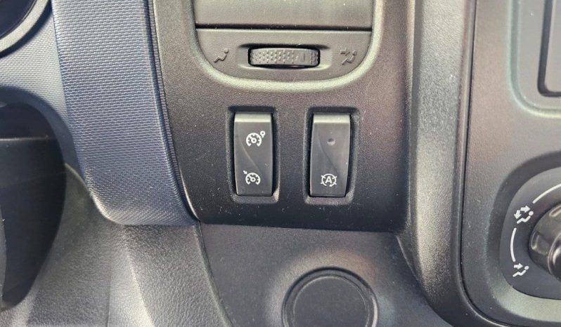 Opel Vivaro pieno