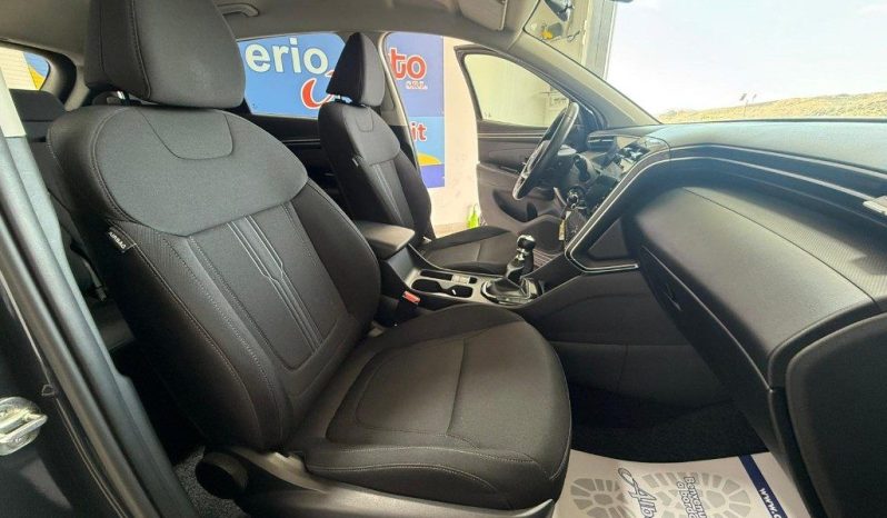 Hyundai TUCSON pieno