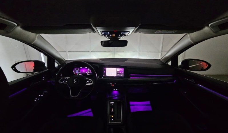 Volkswagen Golf pieno