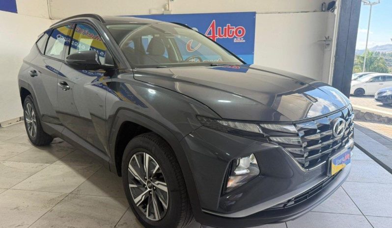 Hyundai TUCSON pieno