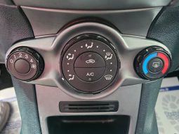 Ford Fiesta 5 Porte pieno