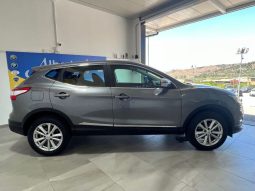 Nissan Qashqai pieno