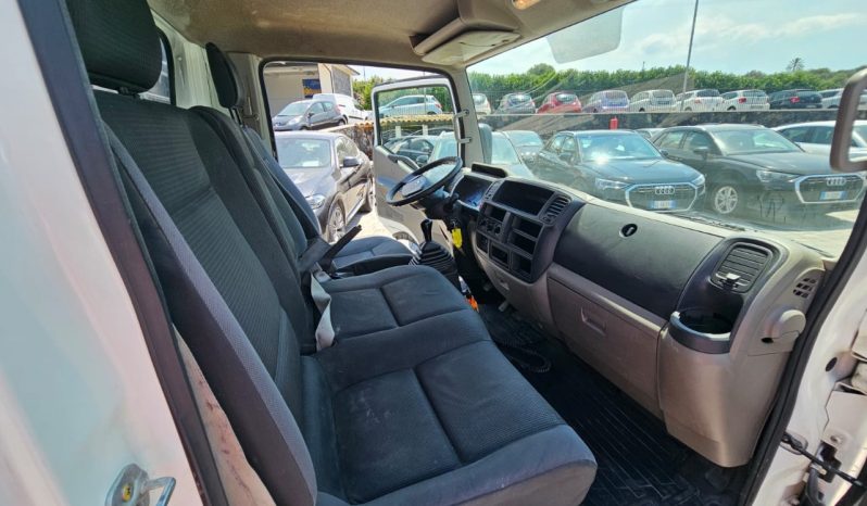 Nissan Cabstar pieno