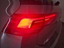 Volkswagen Golf pieno