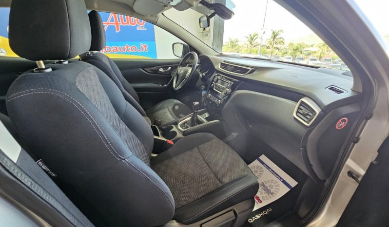 Nissan Qashqai pieno