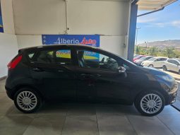 Ford Fiesta 5 Porte pieno