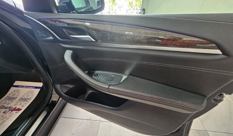 BMW X3 pieno