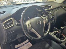 Nissan Qashqai pieno