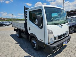 Nissan Cabstar pieno