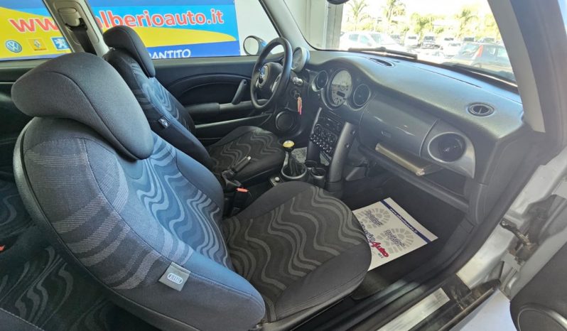 Mini 3 Porte One D pieno