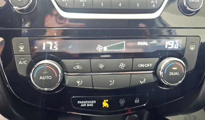 Nissan Qashqai pieno