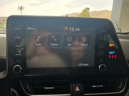 Toyota C-HR pieno