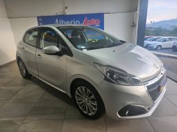 Peugeot 208 5 Porte pieno