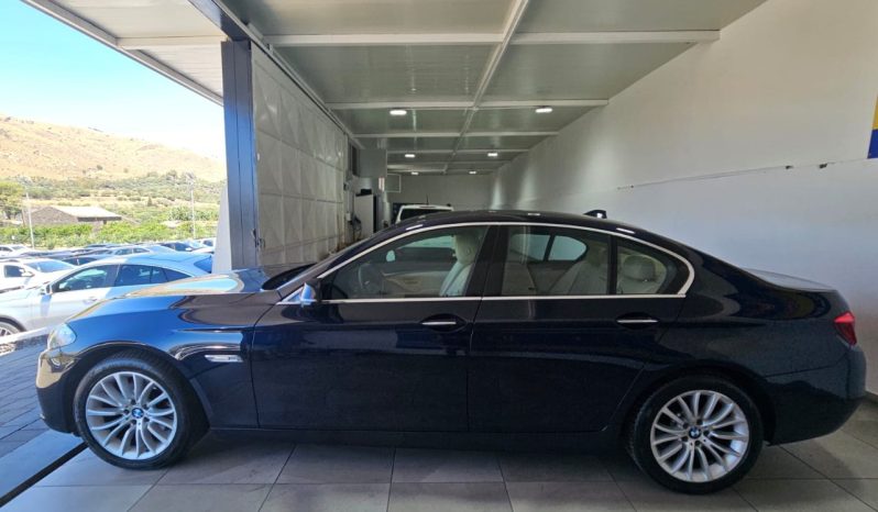 BMW 520 pieno
