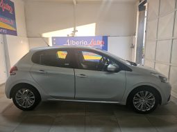 Peugeot 208 5 Porte pieno