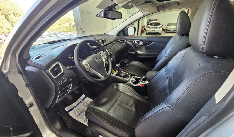 Nissan Qashqai pieno
