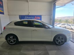 Alfa Romeo Giulietta pieno