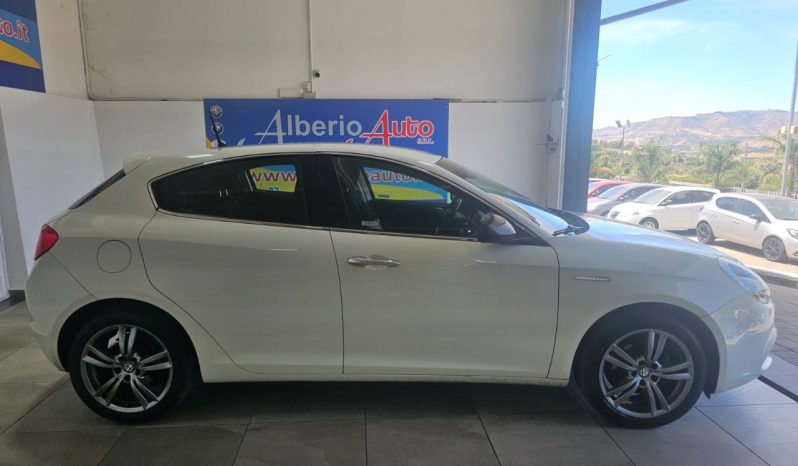 Alfa Romeo Giulietta pieno
