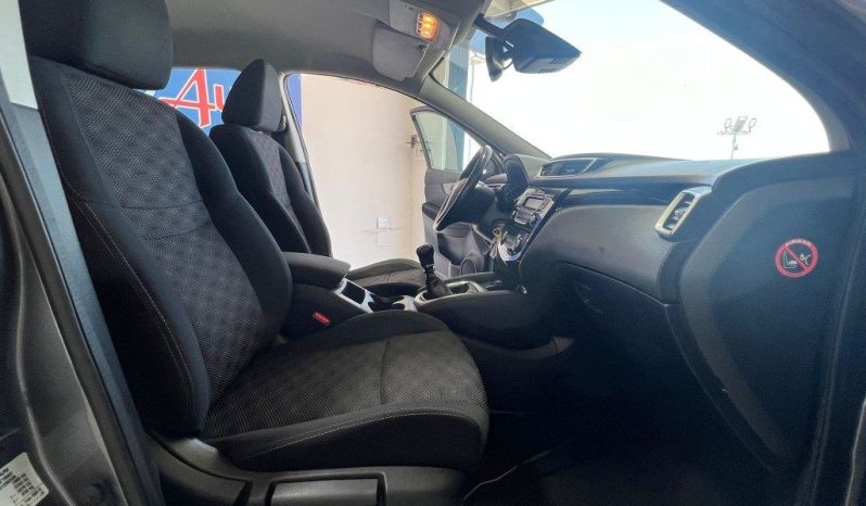 Nissan Qashqai pieno