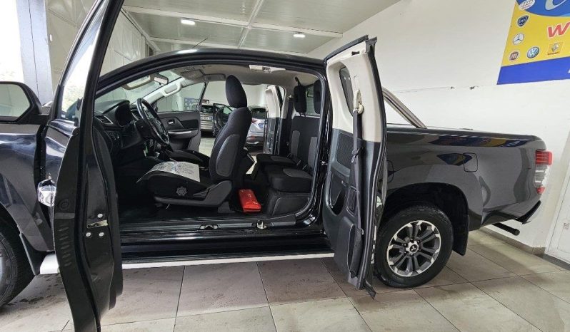 Mitsubishi L200 pieno