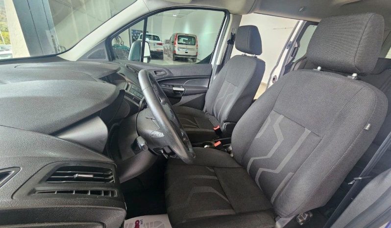 Ford Tourneo Connect pieno
