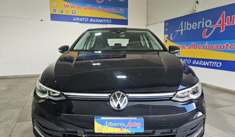 Volkswagen Golf pieno