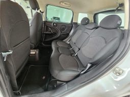 Mini Countryman One D Business pieno