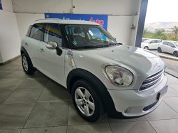 Mini Countryman One D Business pieno