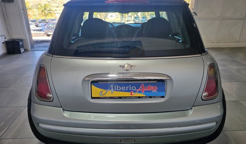 Mini 3 Porte One D pieno
