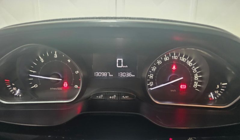 Peugeot 208 5 Porte pieno