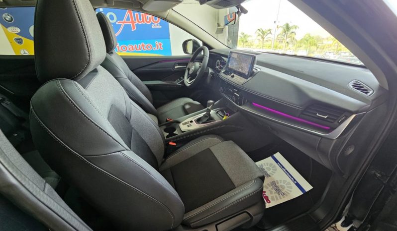 Nissan Qashqai pieno