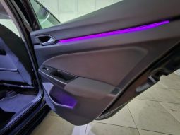 Volkswagen Golf pieno