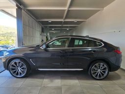 BMW X4 pieno