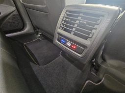 Volkswagen Golf pieno