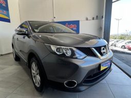 Nissan Qashqai pieno