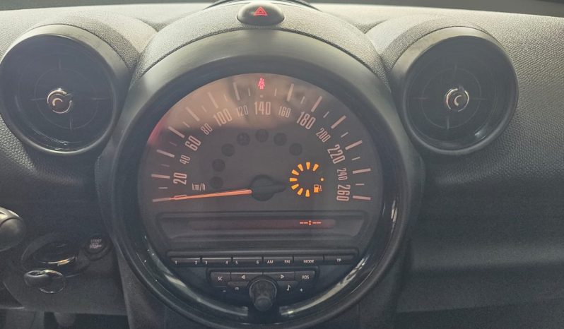 Mini Countryman One D Business pieno