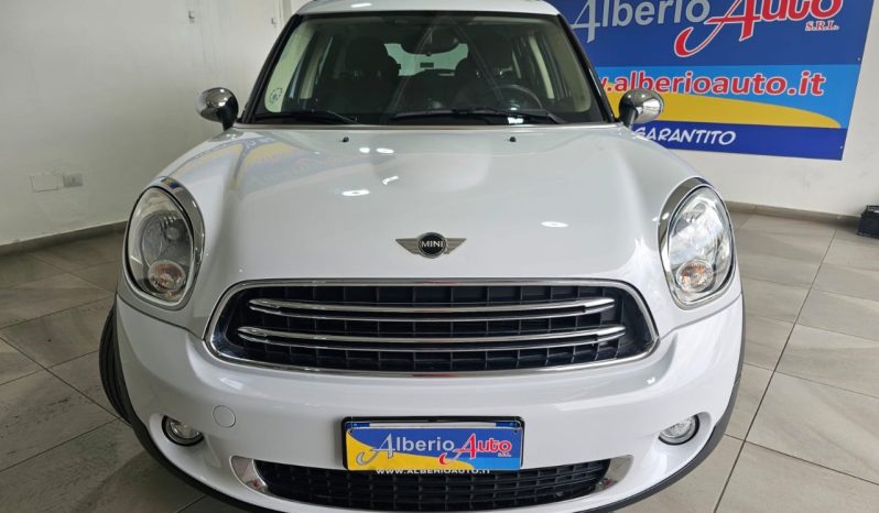 Mini Countryman One D Business pieno