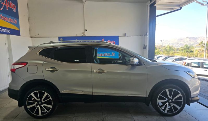 Nissan Qashqai pieno