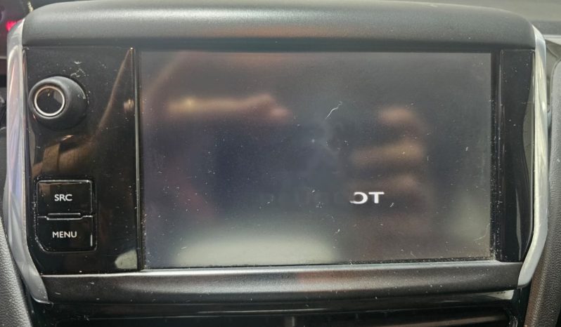 Peugeot 208 5 Porte pieno