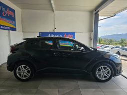 Toyota C-HR pieno