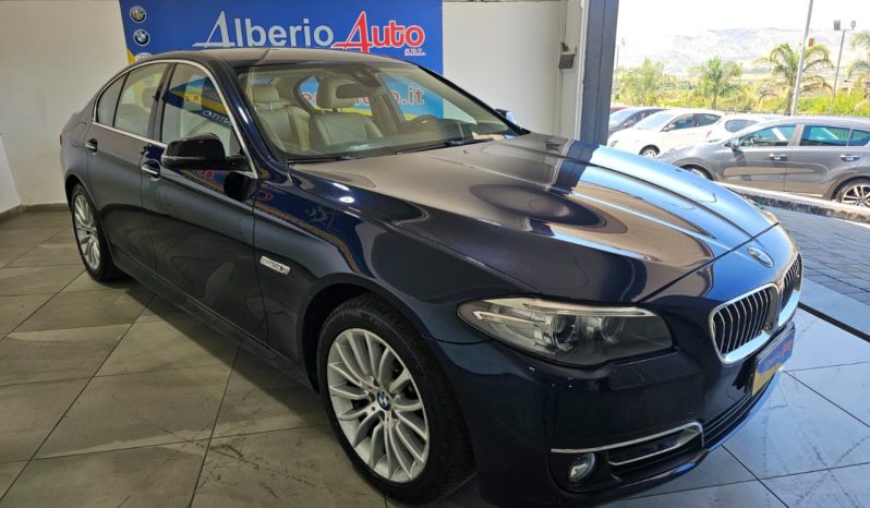 BMW 520 pieno