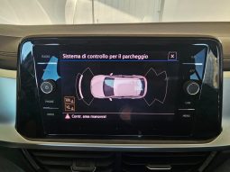 Volkswagen T-Roc pieno