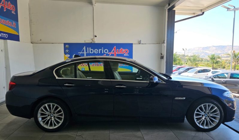 BMW 520 pieno