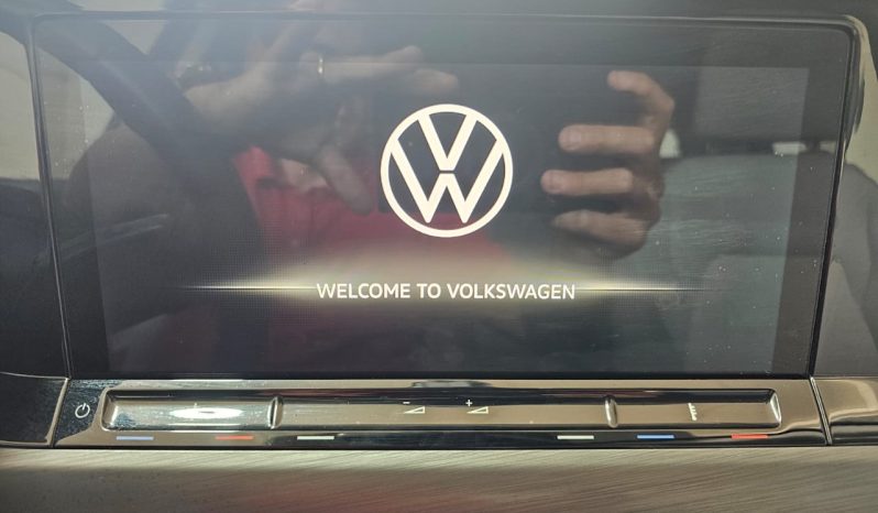 Volkswagen Golf pieno