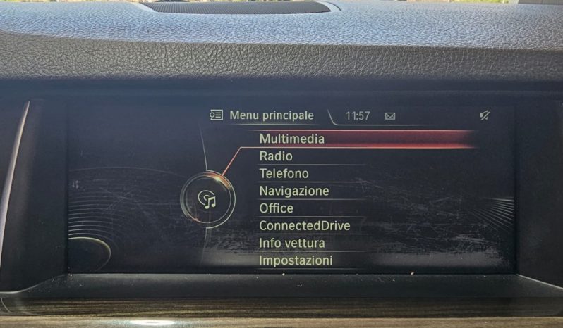 BMW 520 pieno
