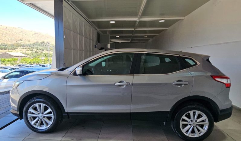 Nissan Qashqai pieno