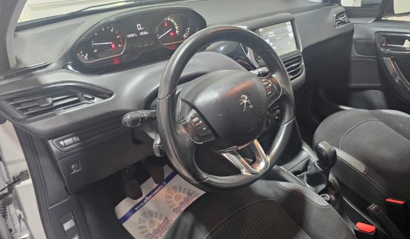 Peugeot 208 5 Porte pieno