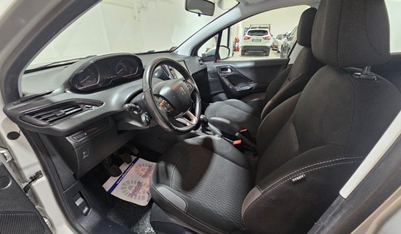 Peugeot 208 5 Porte pieno