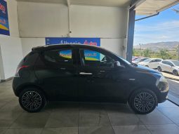 Lancia Ypsilon pieno